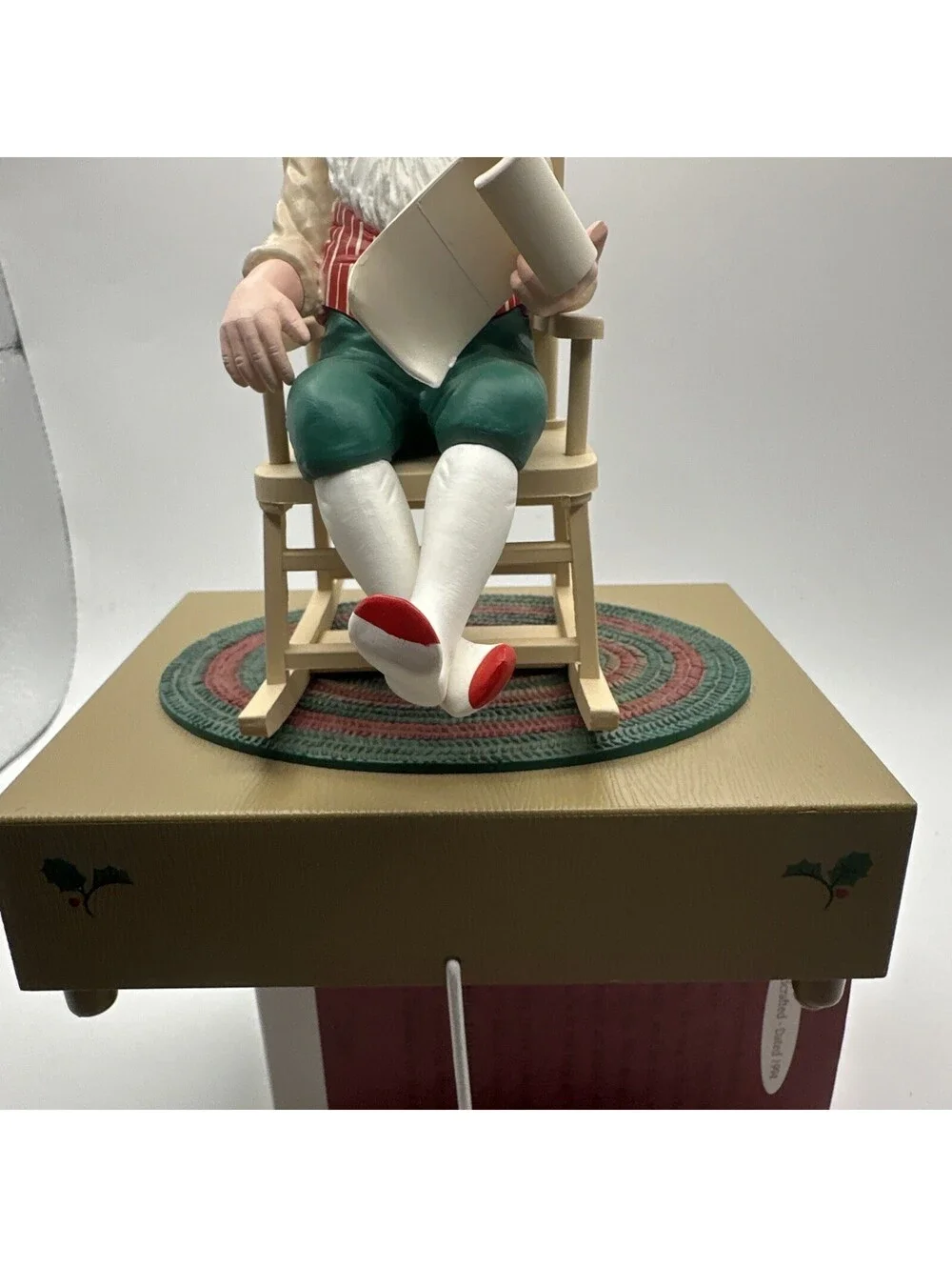 Hallmark Vtg. Santa’s List Rocker Wind Up Stocking Holder